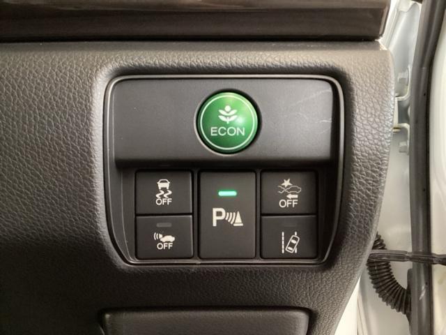 アコードハイブリッド ＥＸ　光触媒抗菌消臭施工済　ドラレコ　障害物センサー　ナビ　シートヒーター　ＥＴＣ　バックモニター　Ｐシート　Ｐセンサー　サイドカーテンエアバック　サイドモニター　ＬＥＤヘッド　フルセグテレビ　スマキー（15枚目）