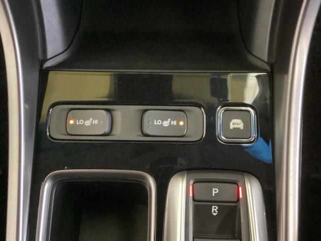 アコードハイブリッド ＥＸ　光触媒抗菌消臭施工済　ドラレコ　障害物センサー　ナビ　シートヒーター　ＥＴＣ　バックモニター　Ｐシート　Ｐセンサー　サイドカーテンエアバック　サイドモニター　ＬＥＤヘッド　フルセグテレビ　スマキー（18枚目）