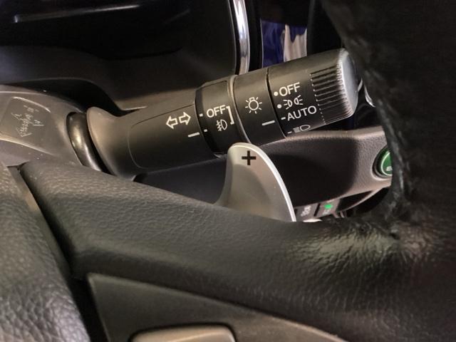 シャトル ハイブリッドXホンダセンシング 光触媒抗菌消臭施工済 ドラレコ ナビ シートヒーター MTモード ETC 横滑抑制 リヤカメラ ドライブレコーダ スマ-トキ- イモビ サイドエアバッグ キーレス USB DVD再生機能 ECON(13枚目)