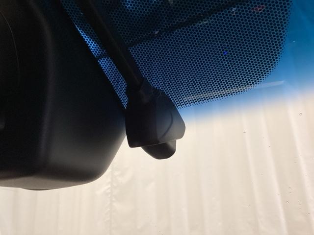 シャトル ハイブリッドXホンダセンシング 光触媒抗菌消臭施工済 ドラレコ ナビ シートヒーター MTモード ETC 横滑抑制 リヤカメラ ドライブレコーダ スマ-トキ- イモビ サイドエアバッグ キーレス USB DVD再生機能 ECON(17枚目)