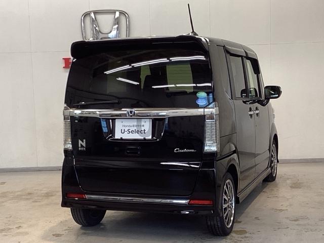 Ｎ－ＢＯＸカスタム ＧターボＳＳパッケージ　光触媒抗菌消臭施工済　ナビ　シートヒーター　ＭＴモード　ＥＴＣ　ＥＣＯＮ　Ｂモニター　スマートエントリー　ＶＳＡ　盗難防止システム　ＡＡＣ　オートクルーズコントロール　サイドカーテンエアバック　ＤＶＤ（3枚目）