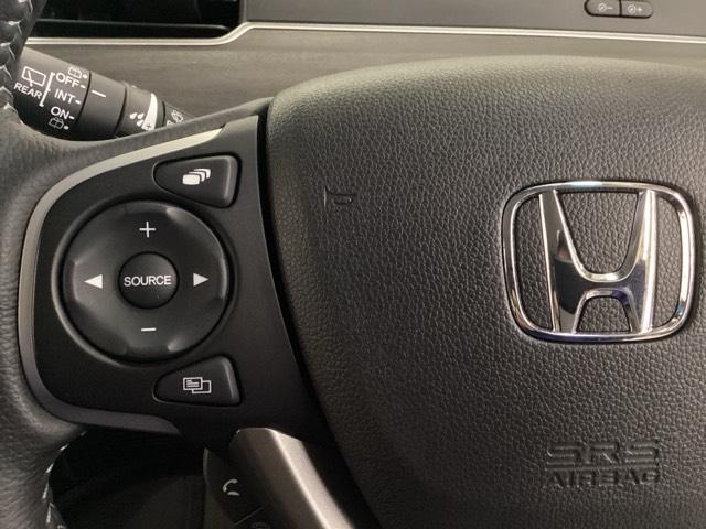 フリードハイブリッド ハイブリッド・Gホンダセンシング 光触媒抗菌消臭施工済 エンジンスターター ナビ シートヒーター ETC 軽減ブレーキ キーフリーシステム DVD再生可能 ECON 後カメラ Aクルーズ 地デジフルセグTV LEDヘッドランプ USB(11枚目)