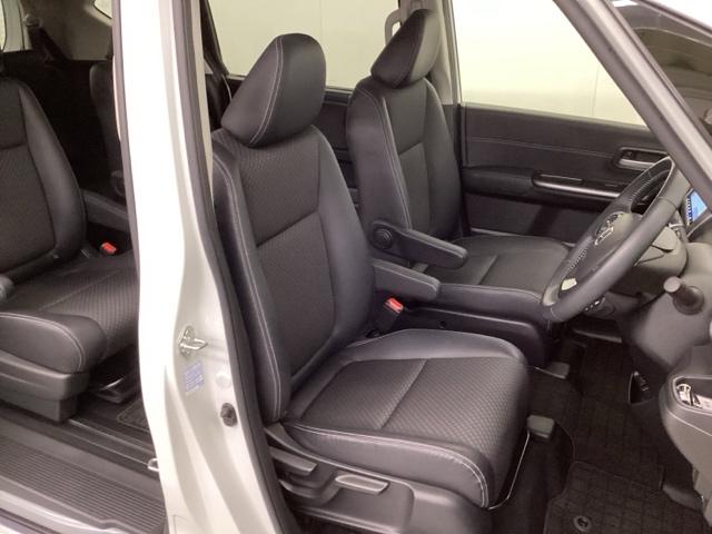 フリードハイブリッド ハイブリッド・Gホンダセンシング 光触媒抗菌消臭施工済 エンジンスターター ナビ シートヒーター ETC 軽減ブレーキ キーフリーシステム DVD再生可能 ECON 後カメラ Aクルーズ 地デジフルセグTV LEDヘッドランプ USB(18枚目)