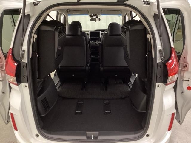 フリードハイブリッド ハイブリッド・Gホンダセンシング 光触媒抗菌消臭施工済 エンジンスターター ナビ シートヒーター ETC 軽減ブレーキ キーフリーシステム DVD再生可能 ECON 後カメラ Aクルーズ 地デジフルセグTV LEDヘッドランプ USB(22枚目)