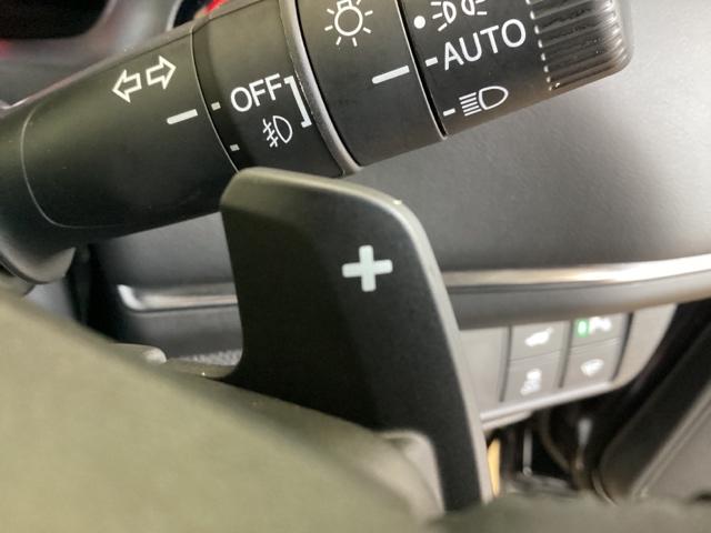 ヴェゼル e:HEVZ 純正メモリーナビ、中古スタッドレスタイヤ、ドライブレコーダー前後装着+ETC付 当社デモカー 盗難防止装置 1オーナー ドラレコ付き Rカメラ フルセグテレビ スマ-トキ- ETC車載器 Pセンサー(16枚目)