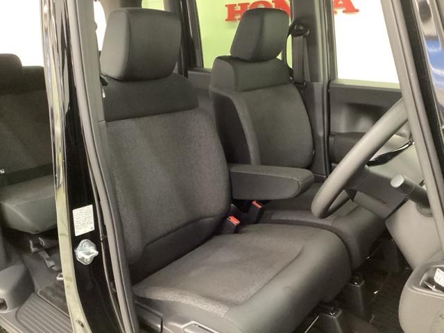 N-BOXカスタム ベースグレード 中古スタッドレスタイヤ、純正メモリーナビ、ドライブレコーダー前後装着+ETC付 当社デモカー 前後誤発進抑制 パーキングセンサー シートH Iストップ オートエアコン LEDヘッド ドラレコ 4WD(23枚目)