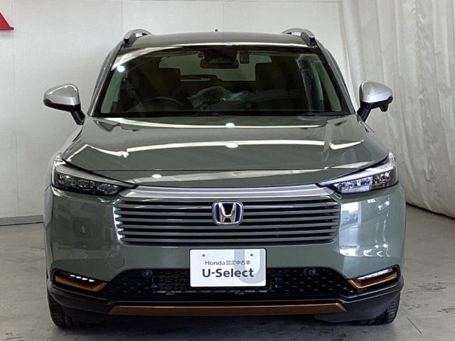 ヴェゼル ｅ：ＨＥＶＸ・ＨｕＮＴパッケージ　中古スタッドレスタイヤ、純正メモリーナビ、ドライブレコーダー前後装着＋ＥＴＣ付　当社デモカー　フルセグテレビ　クルーズコントロール　衝突被害軽減ブレーキ　ワンオーナー　ソナー　ＬＥＤライト　ＤＶＤ（4枚目）