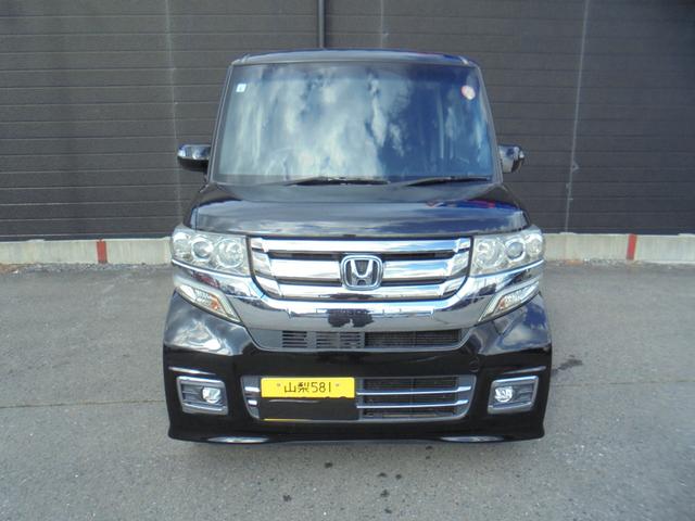 Ｎ－ＢＯＸ＋カスタム Ｇ・ターボＬパッケージ　＋カスタムＧ・ターボ、４ＷＤ、後部座席両側電動スライドドア、クルーズコントロール、パドルシフト、運転席・助手席シートヒーター、ＨＤＤナビ・ＴＶ・バックモニター・Ｂｌｕｅｔｏｏｔｈ対応、（2枚目）