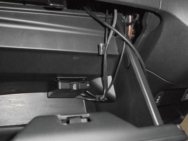 Ｎ－ＢＯＸ＋カスタム Ｇ・ターボＬパッケージ　＋カスタムＧ・ターボ、４ＷＤ、後部座席両側電動スライドドア、クルーズコントロール、パドルシフト、運転席・助手席シートヒーター、ＨＤＤナビ・ＴＶ・バックモニター・Ｂｌｕｅｔｏｏｔｈ対応、（20枚目）