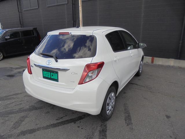 ヴィッツ Ｆ　シエル　４ＷＤ　ナビＴＶバックモニター　エンジンスタータ（4枚目）