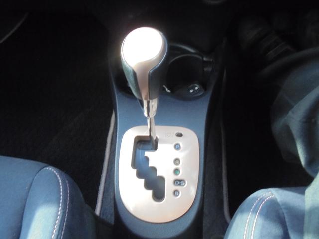 ヴィッツ Ｆ　シエル　４ＷＤ　ナビＴＶバックモニター　エンジンスタータ（15枚目）