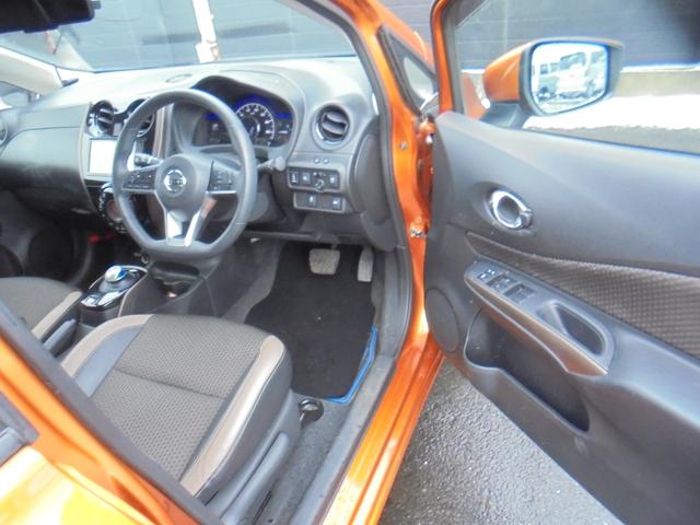 �ŏ㋉�O���[�h�ԁA�n�[�t���U�[�V�[�g�d�l�ł��B