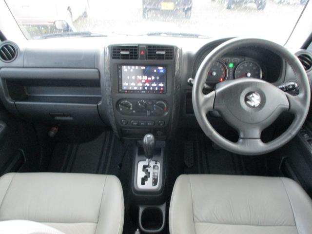 ジムニー ランドベンチャー　特別仕様　ターボ　皮シート風シートカバー　エンジンスターター　下回り防錆処理済（2枚目）