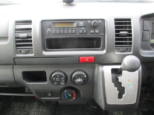 レジアスエースバン DX 9人乗り・wエアコン・タイミングベルト交換済み・ETC付(11枚目)