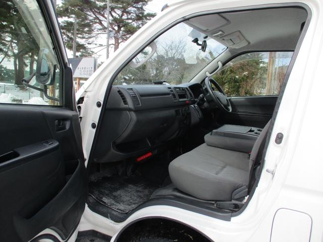 レジアスエースバン DX 9人乗り・wエアコン・タイミングベルト交換済み・ETC付(43枚目)