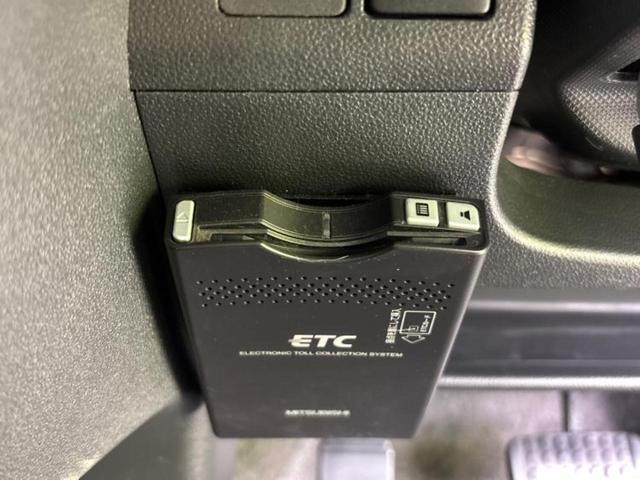 タント カスタムXトップエディションSA 新品タイヤ/保証書/純正 SDナビ/衝突安全装置/電動スライドドア/シート 合皮/ヘッドランプ LED/ETC/EBD付ABS/横滑り防止装置/アイドリングストップ/フルセグTV/禁煙車 ワンオーナー(17枚目)