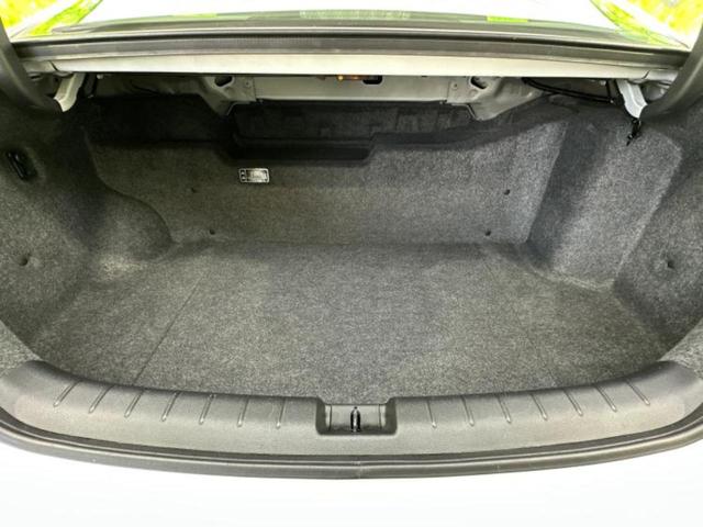 アコードハイブリッド ＥＸ　新品タイヤ／保証書／純正　ＨＤＤナビ／衝突安全装置／車線逸脱防止支援システム／シート　フルレザー／パーキングアシスト　バックガイド／ヘッドランプ　ＬＥＤ／ＥＴＣ／ＥＢＤ付ＡＢＳ　革シート　バックカメラ（8枚目）