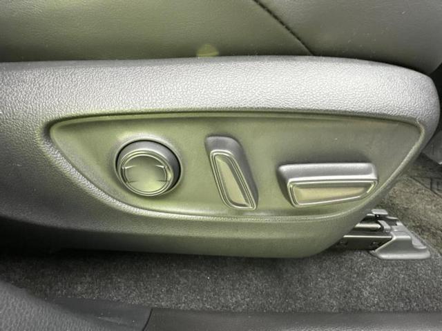 ハリアー Ｚ　ＪＢＬ／保証書／純正　ＳＤナビ／デジタルインナーミラー／衝突安全装置／シートヒーター　前席／パノラミックビューモニター／車線逸脱防止支援システム／シート　ハーフレザー／電動バックドア　全周囲カメラ（42枚目）