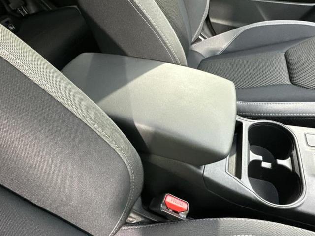 インプレッサスポーツ １．６ｉ－Ｓアイサイト　新品タイヤ／保証書／純正　ＳＤナビ／衝突安全装置／車線逸脱防止支援システム／ヘッドランプ　ＬＥＤ／ＥＴＣ／ＥＢＤ付ＡＢＳ／横滑り防止装置／アイドリングストップ／クルーズコントロール／フルセグＴＶ（30枚目）