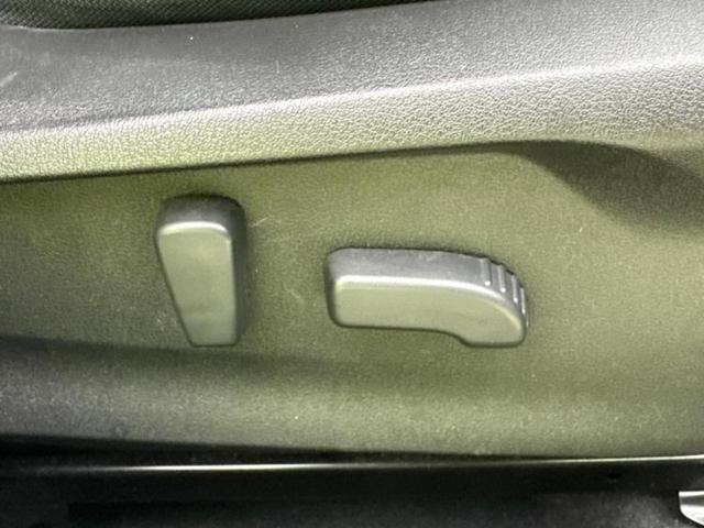 インプレッサスポーツ １．６ｉ－Ｓアイサイト　新品タイヤ／保証書／純正　ＳＤナビ／衝突安全装置／車線逸脱防止支援システム／ヘッドランプ　ＬＥＤ／ＥＴＣ／ＥＢＤ付ＡＢＳ／横滑り防止装置／アイドリングストップ／クルーズコントロール／フルセグＴＶ（38枚目）