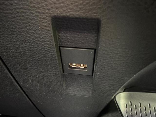 カローラツーリング ハイブリッドダブルバイビー 保証書/ディスプレイオーディオ+ナビ9インチ/トヨタセーフティセンス/車線逸脱防止支援システム/ヘッドランプ LED/ETC/EBD付ABS/横滑り防止装置/アイドリングストップ 衝突被害軽減システム(41枚目)