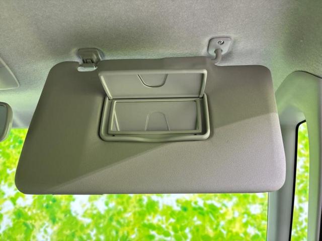 WECARSでは各商談席に大型モニターをご用意しております!見やすい大画面でゆったりと全国の在庫をご覧いただけます!是非ご来店お待ちしております!