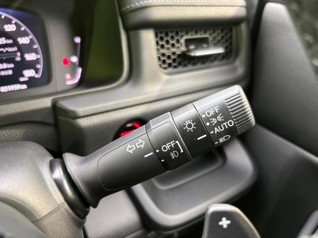 ステップワゴン eHEVスパーダ 保証書/純正 9インチ SDナビ/衝突安全装置/両側電動スライドドア/シートヒーター/車線逸脱防止支援システム/シート ハーフレザー/電動バックドア/ヘッドランプ LED/EBD付ABS ワンオーナー(15枚目)