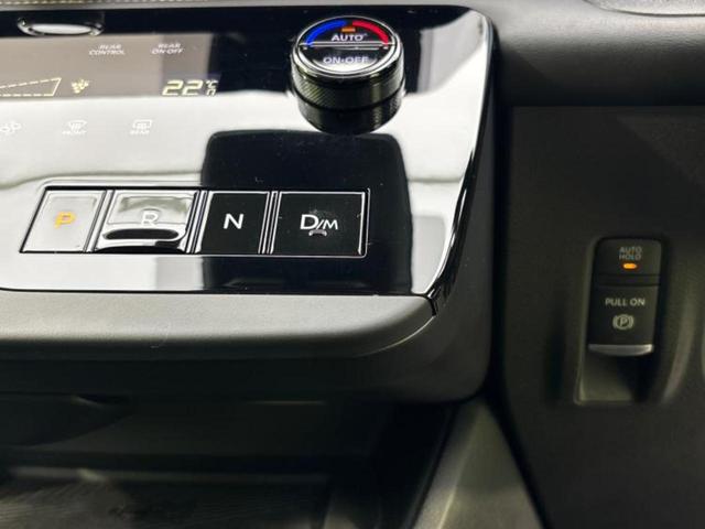 セレナ ハイウェイスターV 純正 SDナビ/インテリジェントルームミラー/衝突安全装置/両側電動スライドドア/アラウンドビューモニター/車線逸脱防止支援システム/シート ハーフレザー/プロパイロット/ヘッドランプ LED 禁煙車(18枚目)