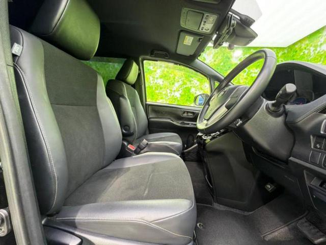 ノア ハイブリッドＳｉダブルバイビー２　新品タイヤ／純正　９インチ　ＳＤナビ／デジタルインナーミラー／衝突安全装置／両側電動スライドドア／シートヒーター／車線逸脱防止支援システム／シート　ハーフレザー／ヘッドランプ　ＬＥＤ／ＥＴＣ　記録簿（5枚目）