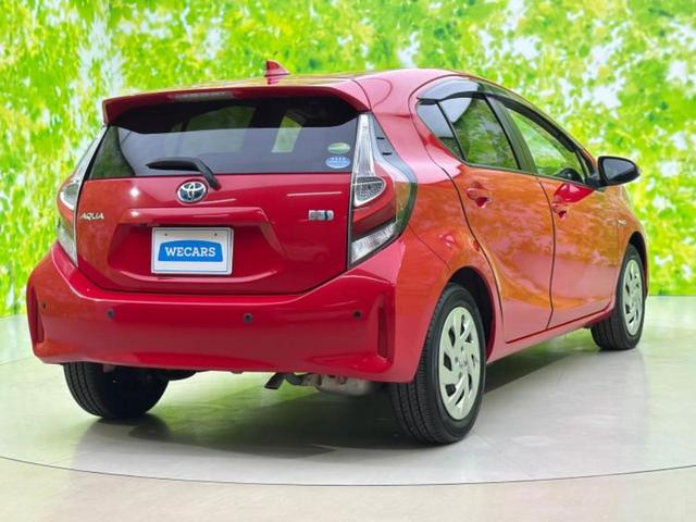 アクア Ｓ　保証書／純正　９インチ　ＳＤナビ／ＥＴＣ／ＥＢＤ付ＡＢＳ／横滑り防止装置／アイドリングストップ／フルセグＴＶ／エアバッグ　運転席／エアバッグ　助手席／パワーウインドウ／キーレスエントリー　ワンオーナー（3枚目）