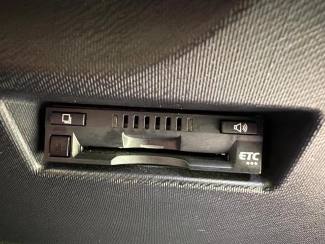 アクア Ｓ　保証書／純正　９インチ　ＳＤナビ／ＥＴＣ／ＥＢＤ付ＡＢＳ／横滑り防止装置／アイドリングストップ／フルセグＴＶ／エアバッグ　運転席／エアバッグ　助手席／パワーウインドウ／キーレスエントリー　ワンオーナー（18枚目）