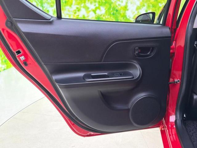 アクア Ｓ　保証書／純正　９インチ　ＳＤナビ／ＥＴＣ／ＥＢＤ付ＡＢＳ／横滑り防止装置／アイドリングストップ／フルセグＴＶ／エアバッグ　運転席／エアバッグ　助手席／パワーウインドウ／キーレスエントリー　ワンオーナー（23枚目）