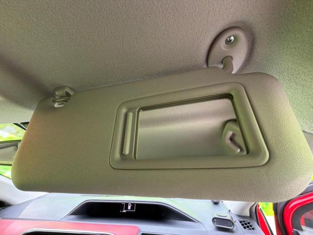 アクア Ｓ　保証書／純正　９インチ　ＳＤナビ／ＥＴＣ／ＥＢＤ付ＡＢＳ／横滑り防止装置／アイドリングストップ／フルセグＴＶ／エアバッグ　運転席／エアバッグ　助手席／パワーウインドウ／キーレスエントリー　ワンオーナー（33枚目）