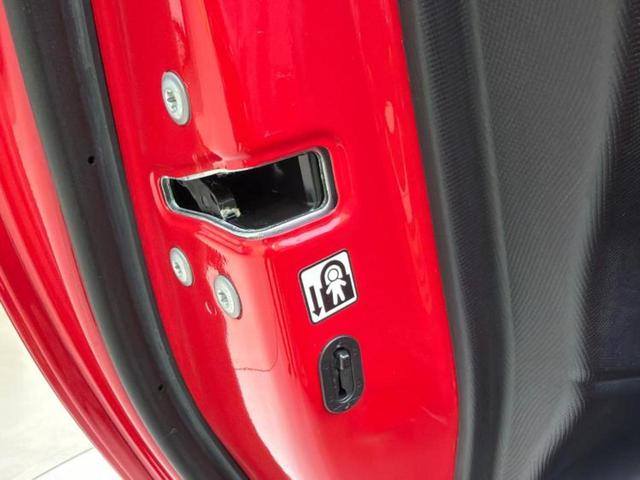 アクア Ｓ　保証書／純正　９インチ　ＳＤナビ／ＥＴＣ／ＥＢＤ付ＡＢＳ／横滑り防止装置／アイドリングストップ／フルセグＴＶ／エアバッグ　運転席／エアバッグ　助手席／パワーウインドウ／キーレスエントリー　ワンオーナー（40枚目）