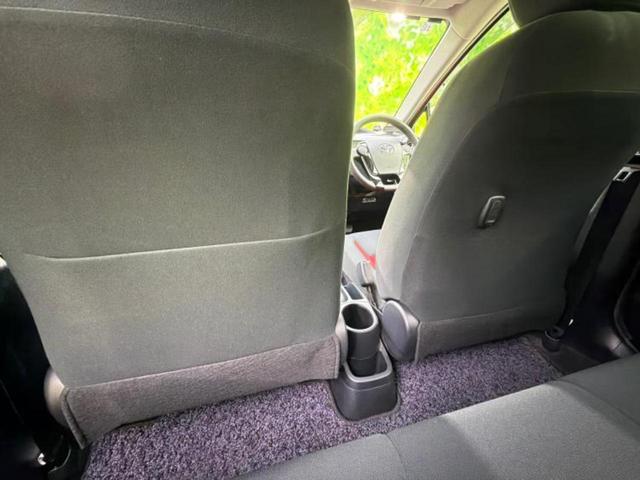 アクア Ｓ　保証書／純正　９インチ　ＳＤナビ／ＥＴＣ／ＥＢＤ付ＡＢＳ／横滑り防止装置／アイドリングストップ／フルセグＴＶ／エアバッグ　運転席／エアバッグ　助手席／パワーウインドウ／キーレスエントリー　ワンオーナー（41枚目）