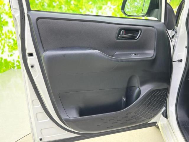 ノア ハイブリッドＸ　新品タイヤ／保証書／純正　１０インチ　ＳＤナビ／フリップダウンモニター　純正　１０．２インチ／電動スライドドア／ヘッドランプ　ＨＩＤ／ＥＴＣ／ＥＢＤ付ＡＢＳ／横滑り防止装置　後席モニター　ワンオーナー（23枚目）