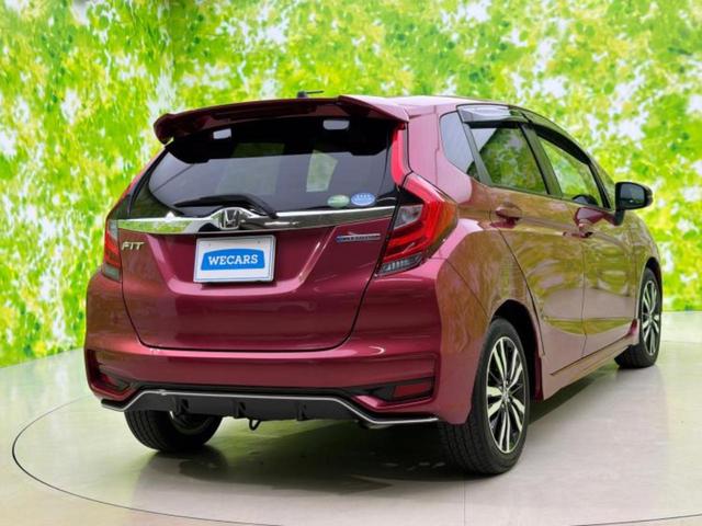 フィットハイブリッド ハイブリッド・Sホンダセンシング 新品タイヤ/純正エアロ/純正 SDナビ/ヘッドランプ LED/ETC/EBD付ABS/横滑り防止装置/アイドリングストップ/フルセグTV/エアバッグ 運転席/エアバッグ 助手席/エアバッグ サイド(2枚目)