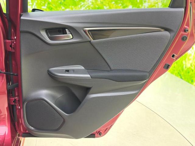 フィットハイブリッド ハイブリッド・Sホンダセンシング 新品タイヤ/純正エアロ/純正 SDナビ/ヘッドランプ LED/ETC/EBD付ABS/横滑り防止装置/アイドリングストップ/フルセグTV/エアバッグ 運転席/エアバッグ 助手席/エアバッグ サイド(21枚目)