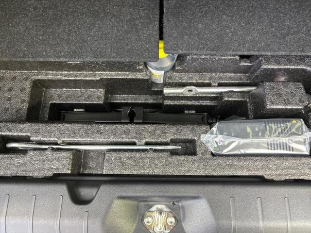 タント カスタムRSセレクション 保証書/社外 9インチ SDナビ/衝突安全装置/両側電動スライドドア/シートヒーター 前席/車線逸脱防止支援システム/シート ハーフレザー/ヘッドランプ LED/Bluetooth接続/ETC(24枚目)