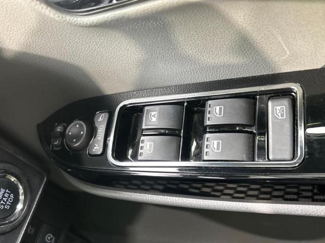 タント カスタムRSセレクション 保証書/社外 9インチ SDナビ/衝突安全装置/両側電動スライドドア/シートヒーター 前席/車線逸脱防止支援システム/シート ハーフレザー/ヘッドランプ LED/Bluetooth接続/ETC(28枚目)