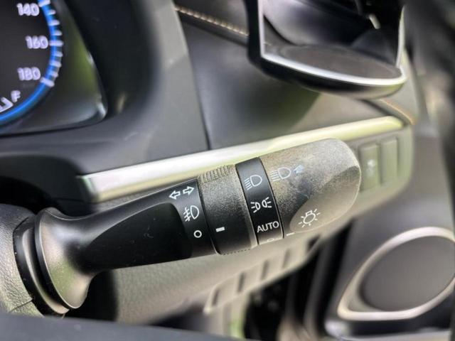 ハリアー エレガンス　純正　８インチ　ＳＤナビ／シート　ハーフレザー／ヘッドランプ　ＬＥＤ／ＥＴＣ／ＥＢＤ付ＡＢＳ／横滑り防止装置／アイドリングストップ／フルセグＴＶ／エアバッグ　運転席／エアバッグ　助手席　盗難防止装置（15枚目）