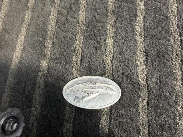 ハリアー エレガンス　純正　８インチ　ＳＤナビ／シート　ハーフレザー／ヘッドランプ　ＬＥＤ／ＥＴＣ／ＥＢＤ付ＡＢＳ／横滑り防止装置／アイドリングストップ／フルセグＴＶ／エアバッグ　運転席／エアバッグ　助手席　盗難防止装置（39枚目）