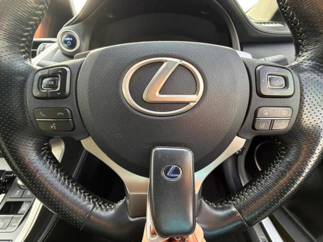 NX NX300h Fスポーツ サンルーフ/保証書/純正 SDナビ/プリクラッシュセーフティ/エアーシート 前席/パノラミックビューモニター/シート フルレザー/ヘッドランプ LED/Bluetooth接続/ETC2.0 革シート(14枚目)