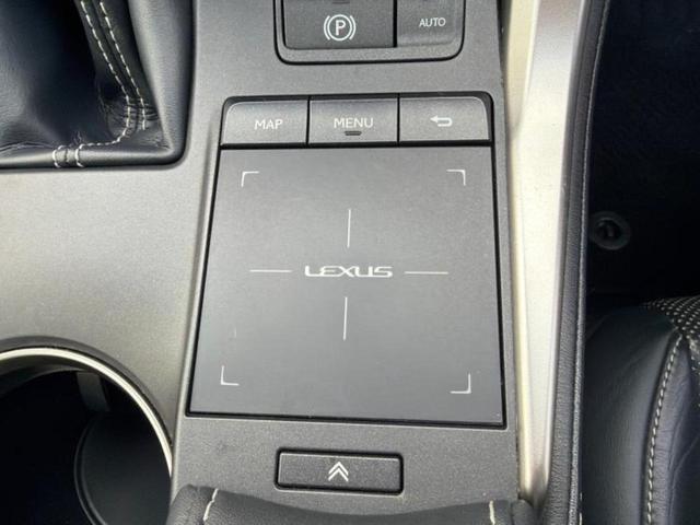 NX NX300h Fスポーツ サンルーフ/保証書/純正 SDナビ/プリクラッシュセーフティ/エアーシート 前席/パノラミックビューモニター/シート フルレザー/ヘッドランプ LED/Bluetooth接続/ETC2.0 革シート(27枚目)