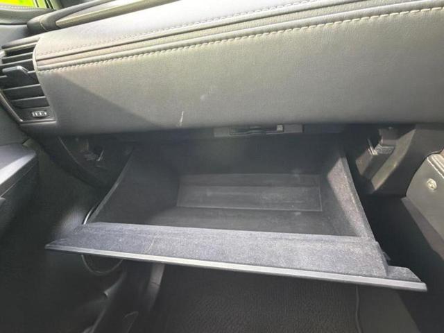 NX NX300h Fスポーツ サンルーフ/保証書/純正 SDナビ/プリクラッシュセーフティ/エアーシート 前席/パノラミックビューモニター/シート フルレザー/ヘッドランプ LED/Bluetooth接続/ETC2.0 革シート(38枚目)