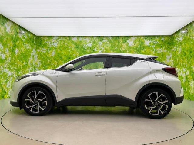 Ｃ－ＨＲ Ｇ　新品タイヤ／保証書／純正　９インチ　ナビ／衝突安全装置／シートヒーター／車線逸脱防止支援システム／シート　ハーフレザー／ヘッドランプ　ＬＥＤ／ＥＴＣ／ＥＢＤ付ＡＢＳ／横滑り防止装置　ＬＥＤヘッドランプ（2枚目）