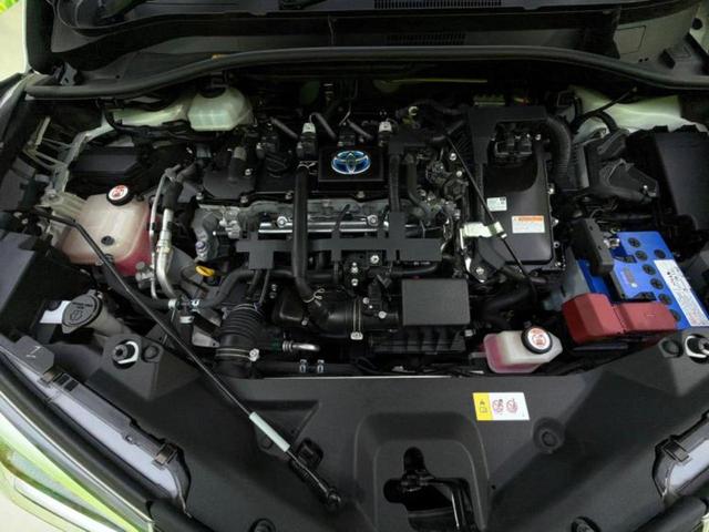 Ｃ－ＨＲ Ｇ　新品タイヤ／保証書／純正　９インチ　ナビ／衝突安全装置／シートヒーター／車線逸脱防止支援システム／シート　ハーフレザー／ヘッドランプ　ＬＥＤ／ＥＴＣ／ＥＢＤ付ＡＢＳ／横滑り防止装置　ＬＥＤヘッドランプ（50枚目）