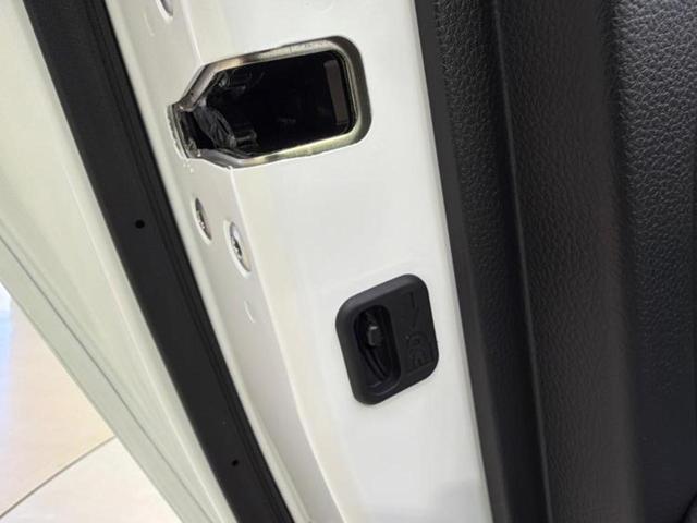 車選びにはお悩みがつきものです！具体的な購入までは検討していないけど車は気になるというお客様も大歓迎です！是非中古車購入の第一歩のお手伝いをさせてください！