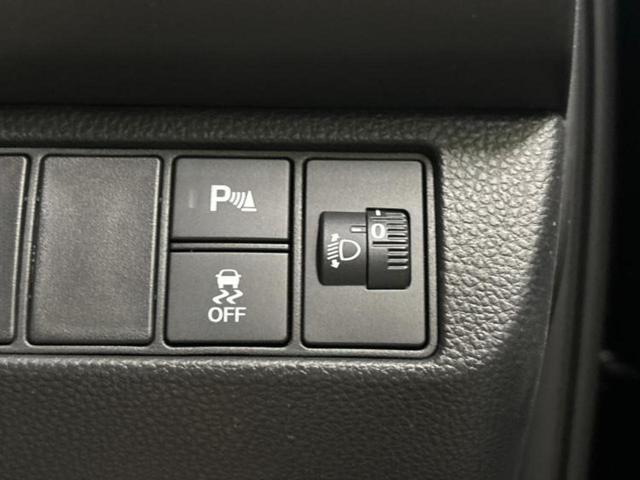 ヴェゼル eHEV X 保証書/ディスプレイオーディオ/衝突安全装置/車線逸脱防止支援システム/ヘッドランプ LED/ETC/EBD付ABS/横滑り防止装置/アイドリングストップ/クルーズコントロール/フルセグTV 禁煙車(18枚目)