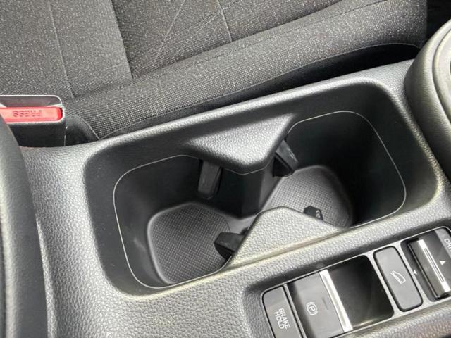 ＷＥＣＡＲＳの展示場では実際に見て、触ってお車をお選びいただけます！知識の豊富な営業スタッフが様々なカーライフをご提案いたします！